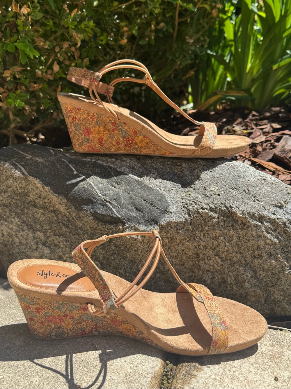 Style & Co. Floral Multicolor Tan Wedge Sandals Sz 12 nwot - Picture 3 of 6